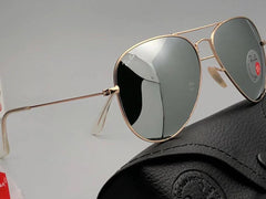 Stylish Silver & Silver Wayfarer  Unisex Sunglasses